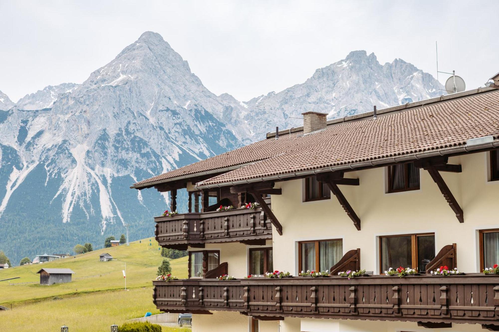Hotel Klockerhof Lermoos Exterior foto